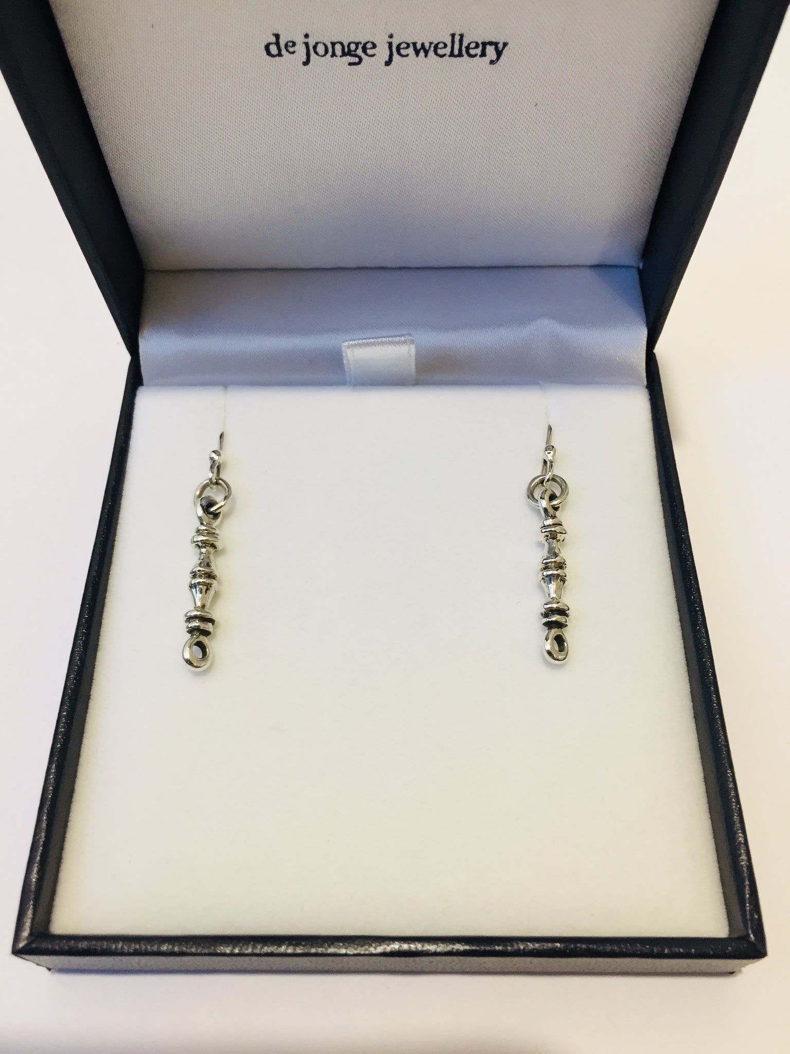 Fine Life Chain Earrings (Silver)