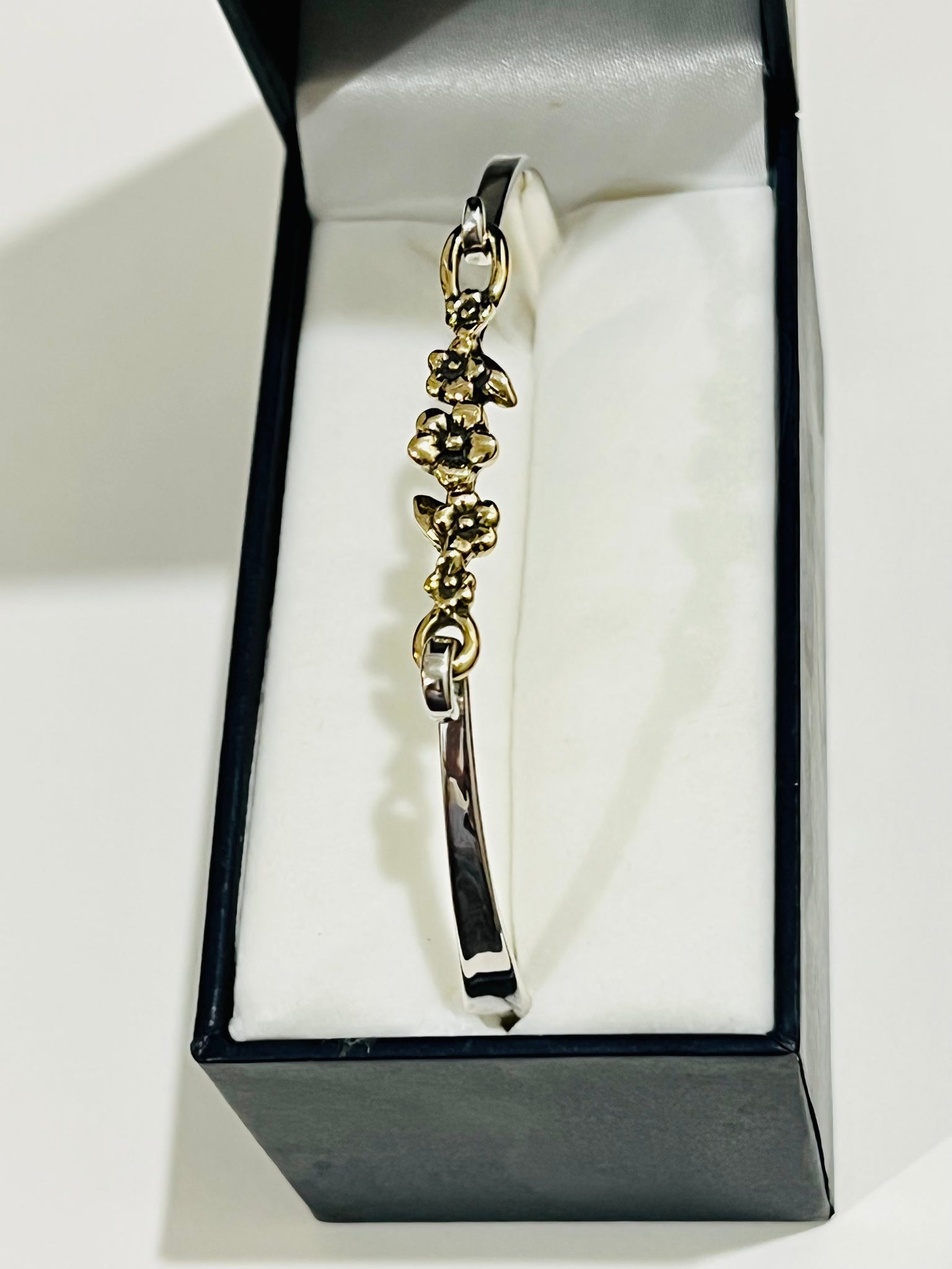 Slim Forget-me-not Bracelet (Silver and 18carat Gold)