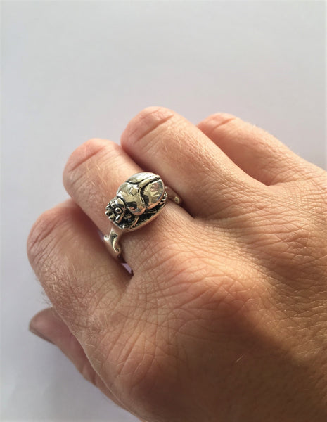 Scarab Beetle Ring (Silver)